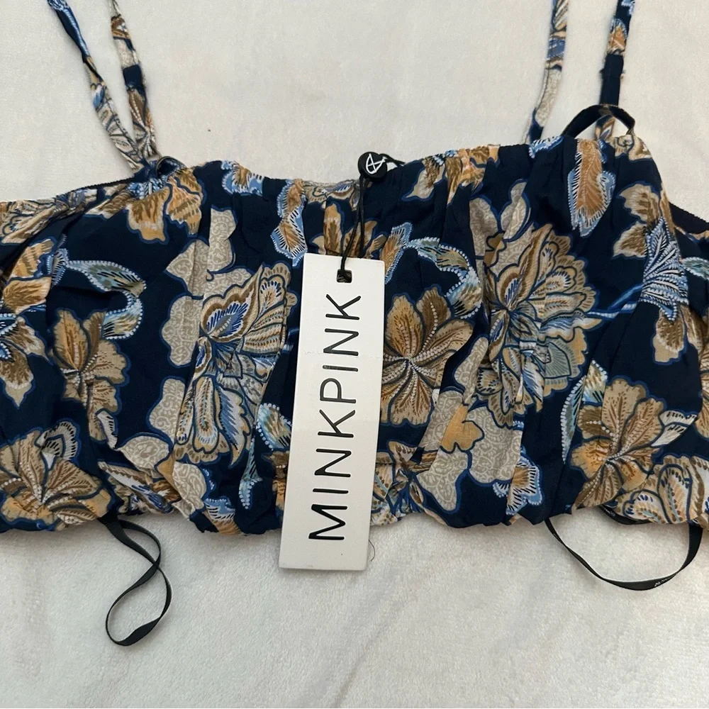 New! MINKPINK Quinn Navy Floral Crop Top 51585